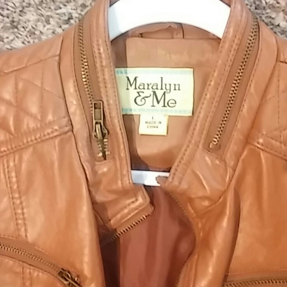 Leather jacket. Camel colored - Picture 4 of 5
